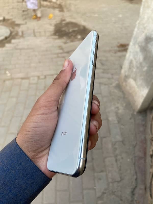 iPhone Xs Max 256GB factory Unlock 3