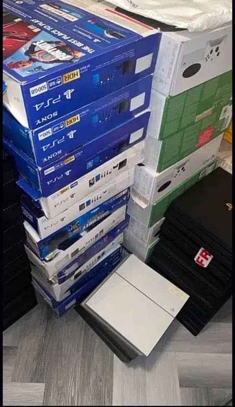 Playstation Game Shop PS4/PS5/XBOX warranty Karachi Imported Consoles 8