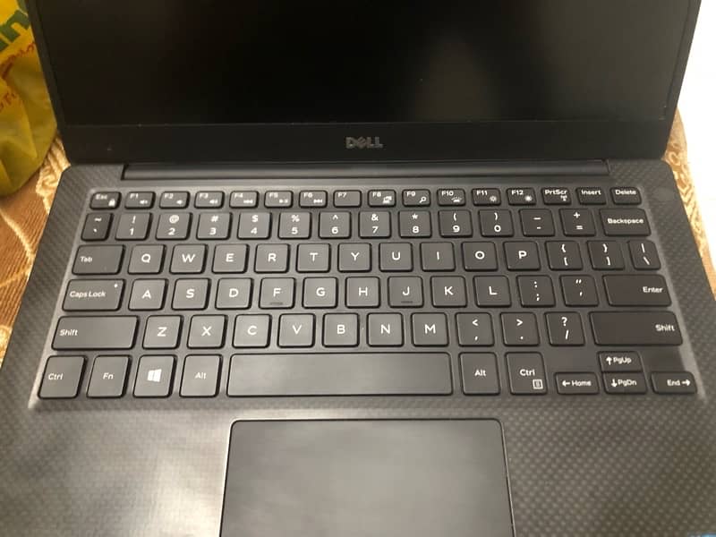 DELL XPS Core i5 6th Generation 2