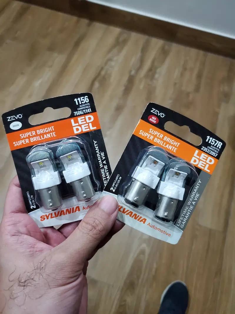 Led bulbs/ Solid Audio mono/ Alpine Type R woofer spl 6