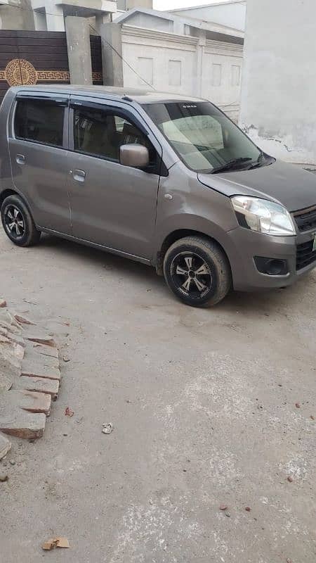 Suzuki Wagon R vxl 2016/ 2017 5