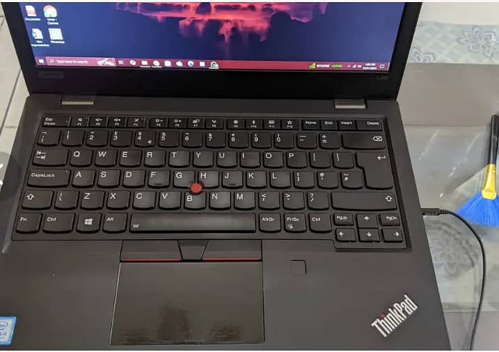 Lenovo L380 Thinkpad 8/256 NVME, Metal Body, Backlit Keyboard 2