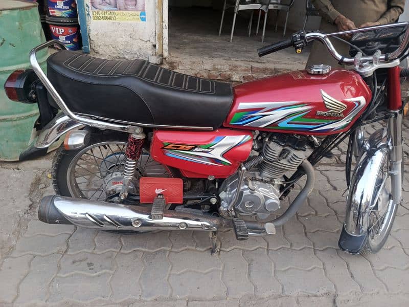 Honda 2022-23 model CG125+03057773958 0