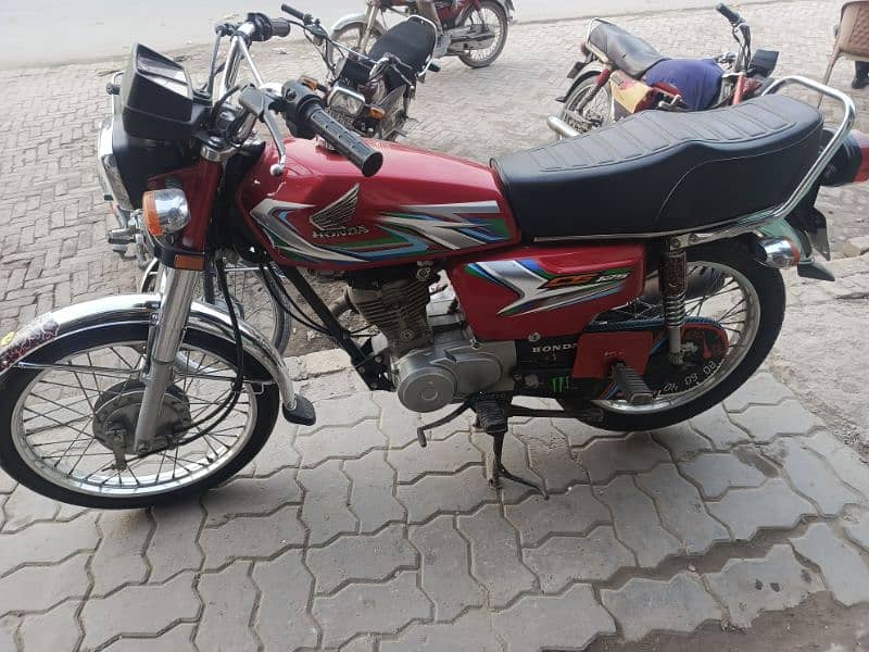 Honda 2022-23 model CG125+03057773958 12