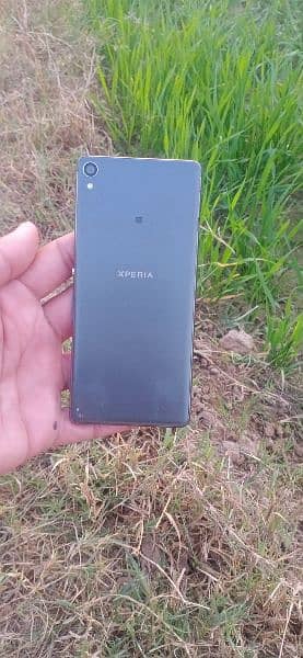 SONY XPERIA XA MOBILE PHONE 1