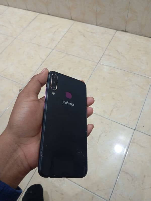 infinix S4 1