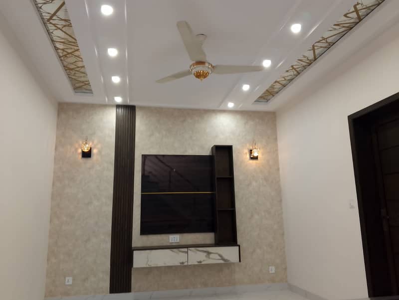 5 Marla House For Sale In Paragon City Lahore 8