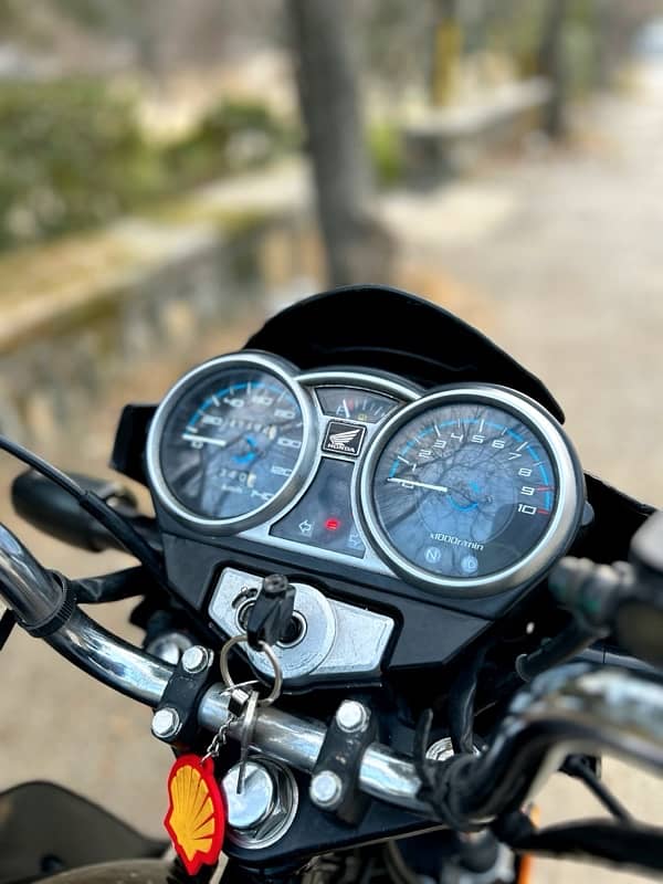 Honda CB 150F For Urgent Sale 6