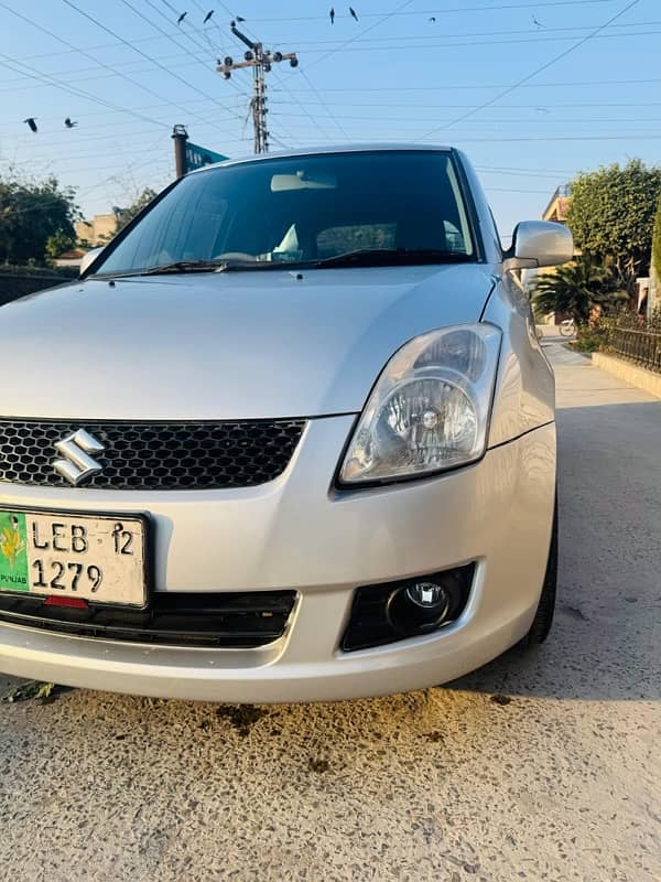 Suzuki Swift 2012 1