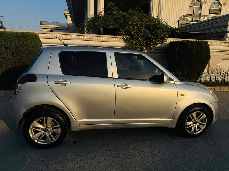 Suzuki Swift 2012 10