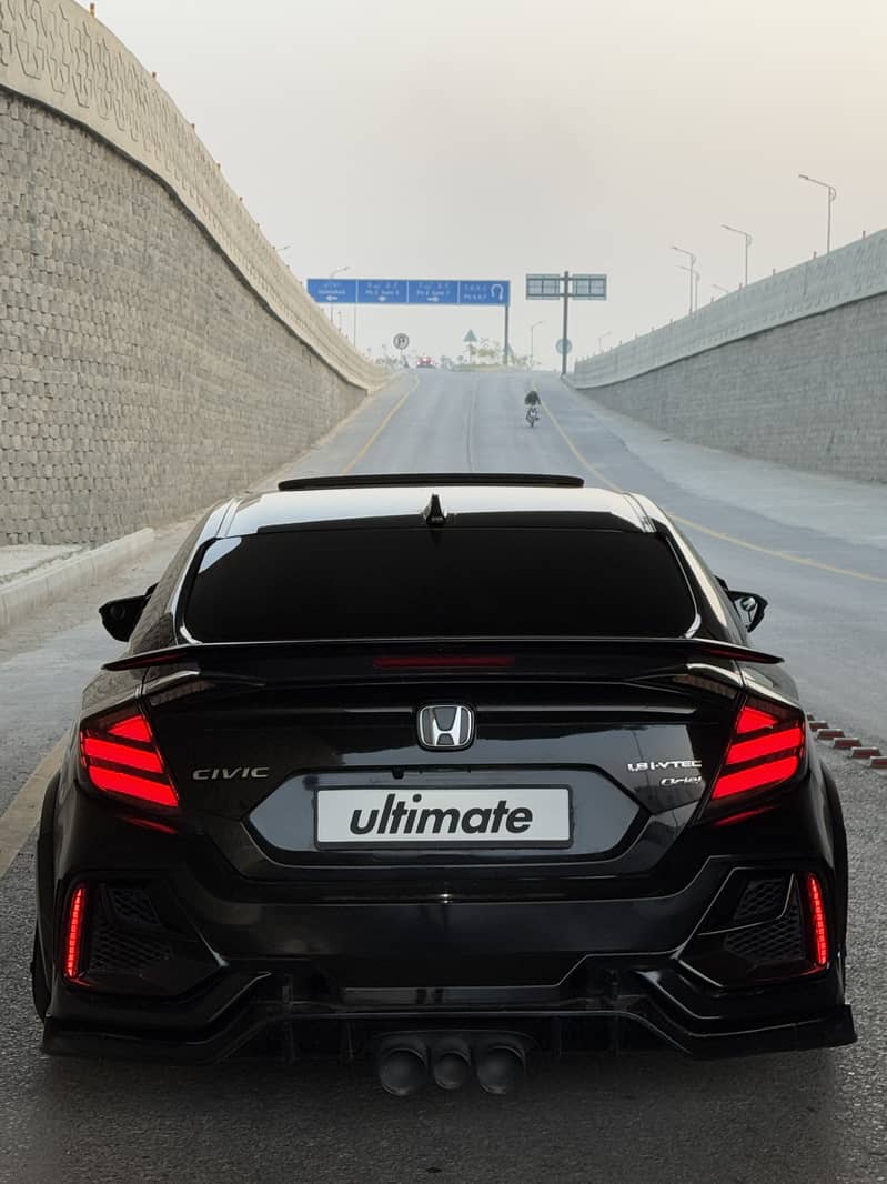 Honda Civic V2 Taillights 2