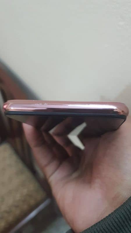 vivo y17 fingerprint (8/256) gb lush condition 5