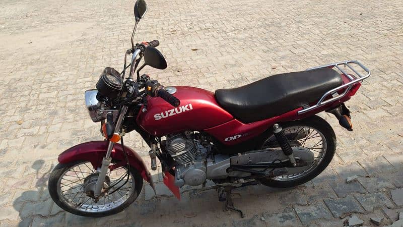 Suzuki GD 110 bike for sale my call WhatsApp 0324/40/28(806 1