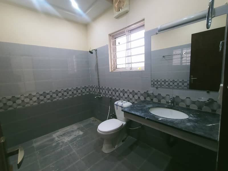 Sector J 8 Marla Double Unit House Just Like A Brand Slightly Used Available For Rent In Bahria Town Phase 8 Rawalpindi 14