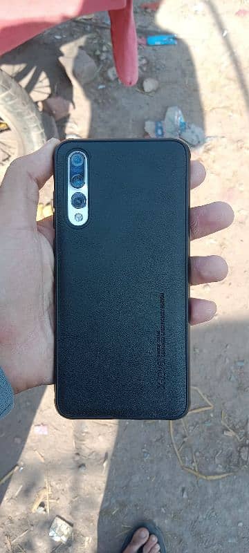 Huawei p20 pro urgent for salle 1