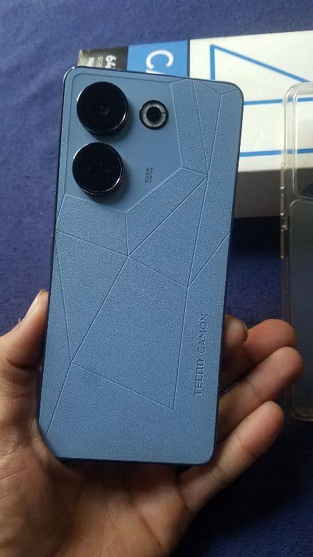 tecno camon 20 16GB 256 GB urgent sale price 32k final hai 8