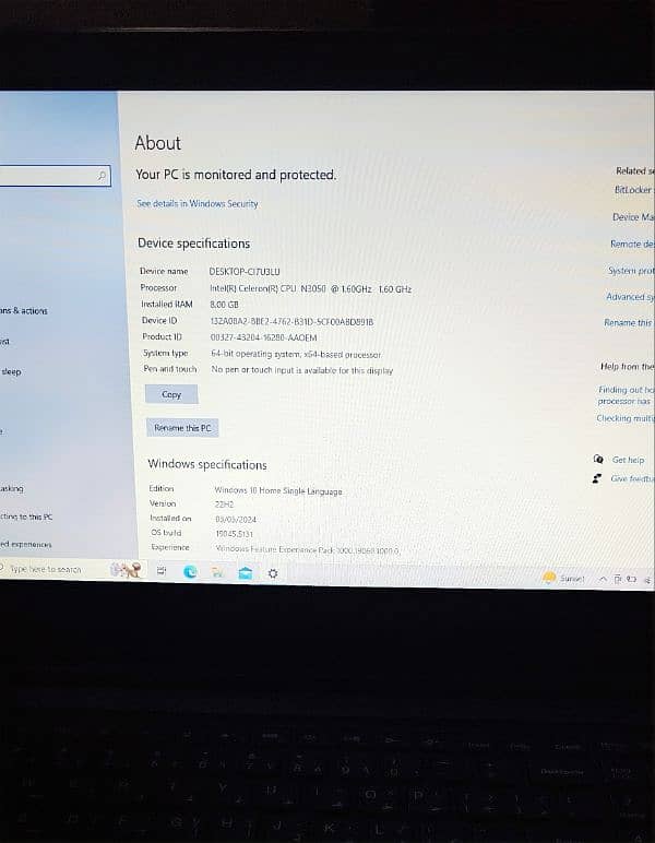 Lenovo laptop 8gb ram 128gb ssd, 500gb hard drive with charger 4