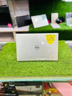 Dell XPS 7390 Laptop | Core i7 8th Gen | 16GB RAM | 256GB NVMe SSD |