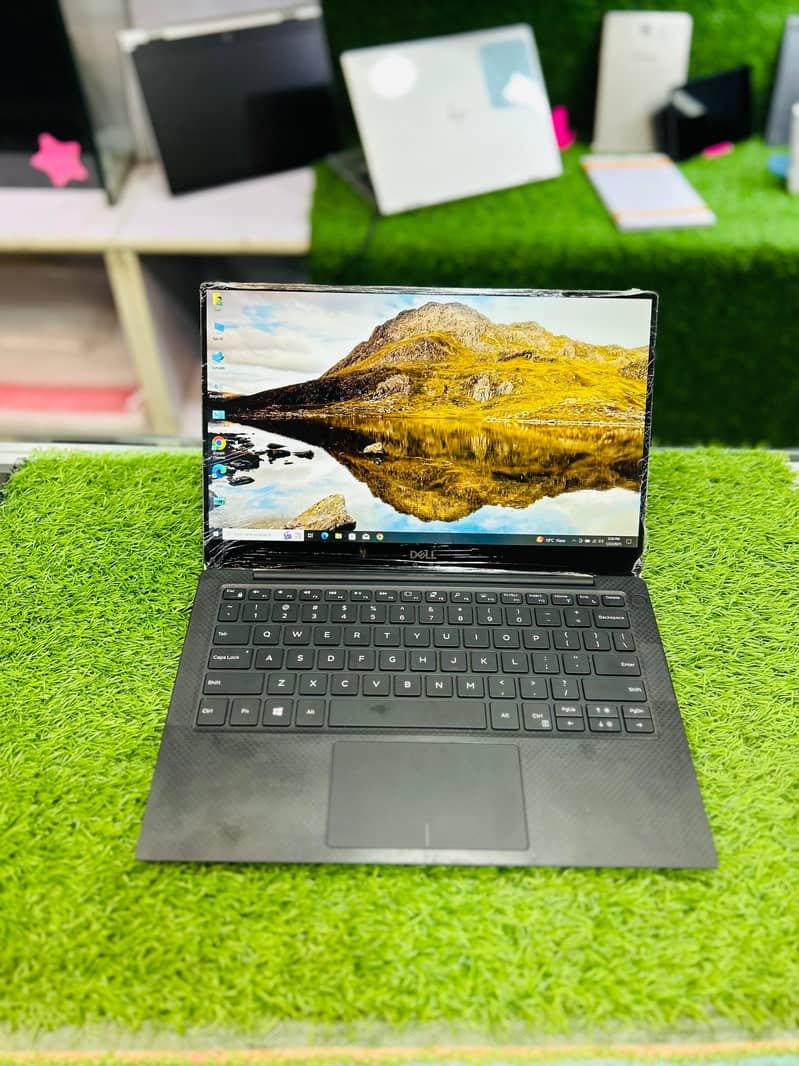 Dell XPS 7390 Laptop | Core i7 8th Gen | 16GB RAM | 256GB NVMe SSD | 7