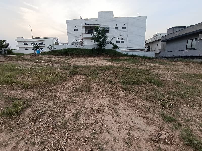 1 Kanal St End Corner Plot Sector G DHA 2 8