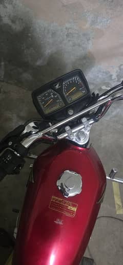 Honda 125 self start gold additional brand new for sale