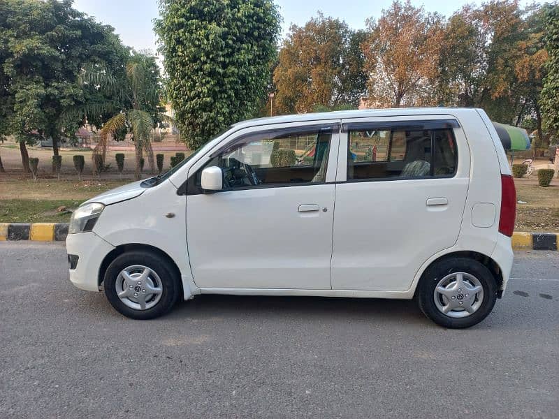 Suzuki Wagon R 2017 1