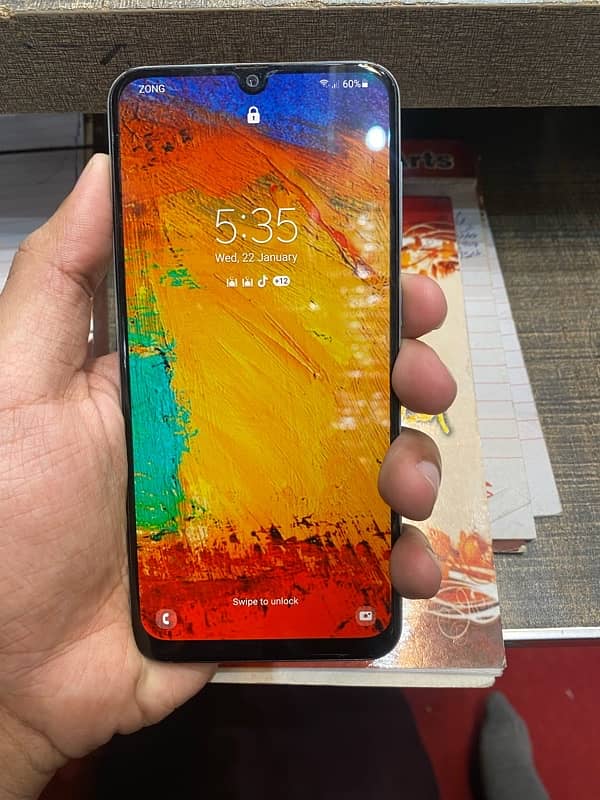 Samsung Galaxy A30 2