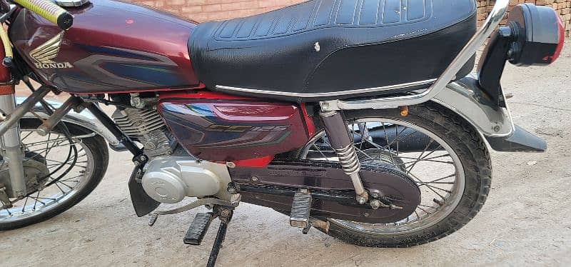 Honda CG 125 2022 Model 5