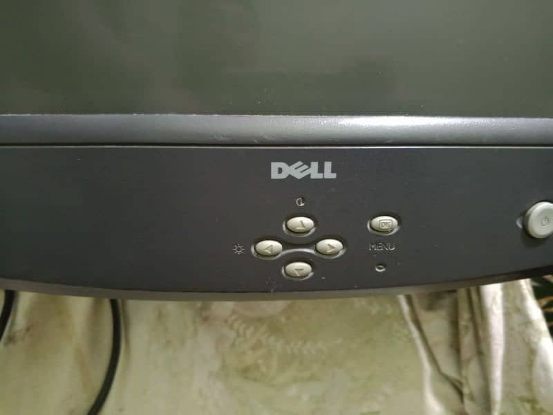 computer monitor dell 17 inch for sale 0