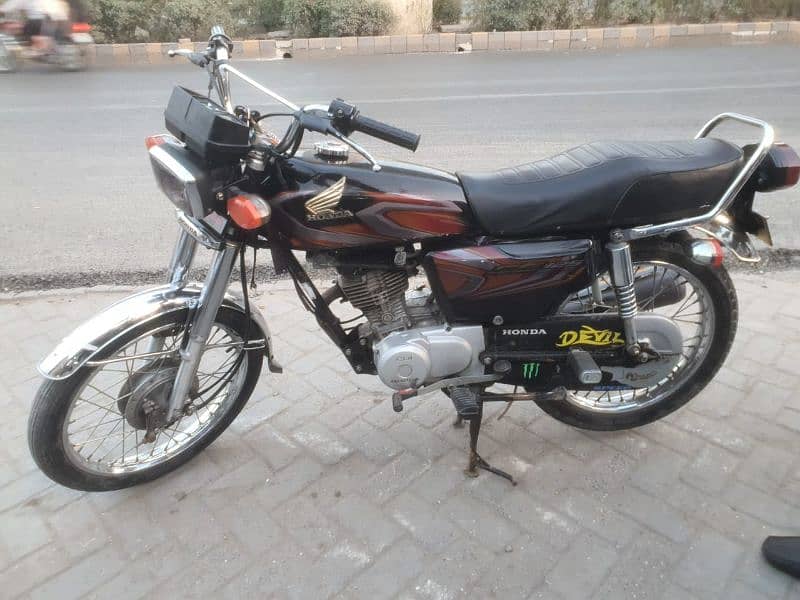 Honda 125 2022 model for sale in good condotion pin pack engine. 2