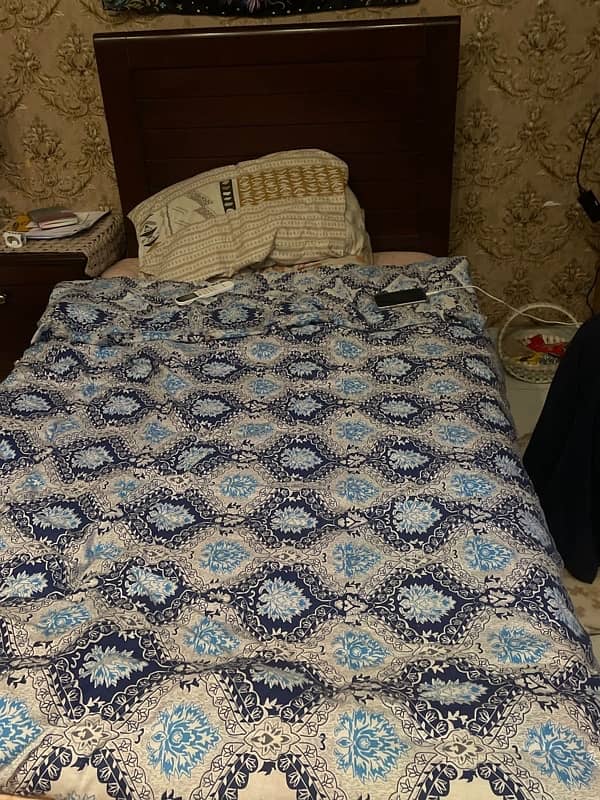 wood single bed with matress 1