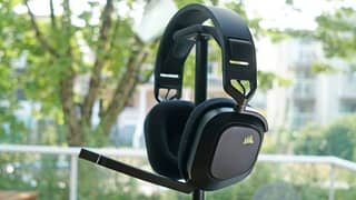 Corsair HS80 RGB WIRELESS premium gaming headset