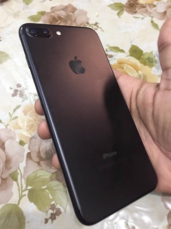 Iphone 7 plus PTA Approved 7