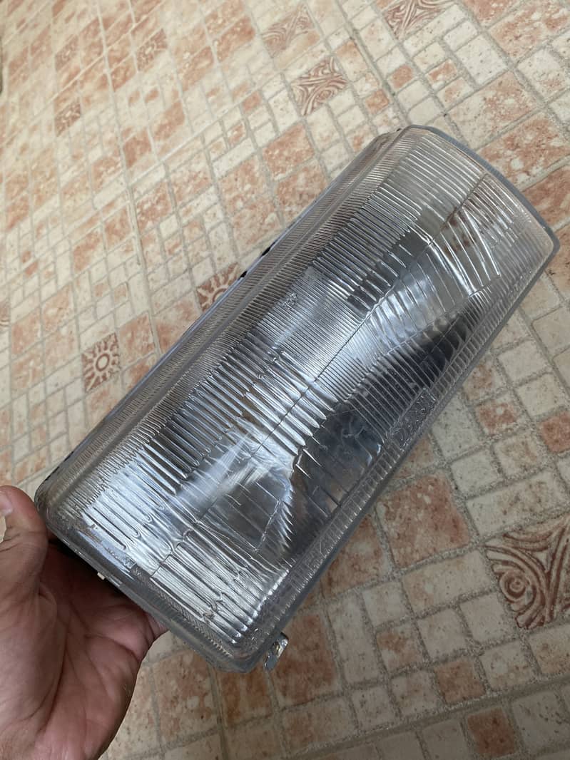 Nissan sunny headlights, speedo meter, front grill 3