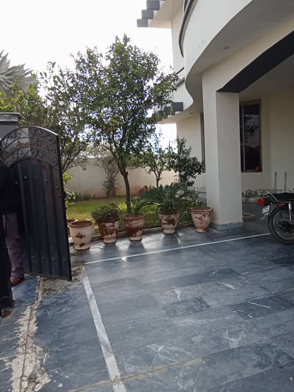 1 Kanal House Upper Portion for Rent in Chinnar Bagh Raiwind Road Lahore 0