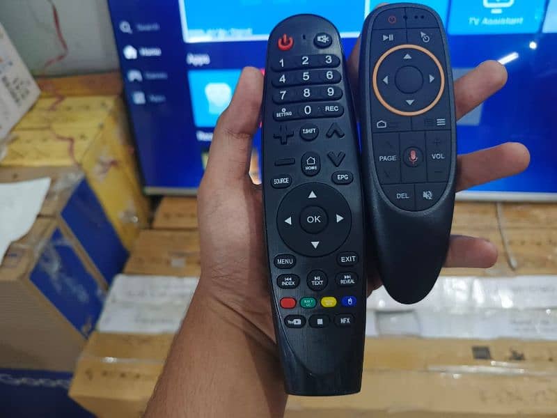 SAMSUNG 32,,INCH Q LED UHD MODEL, 03225848699 1