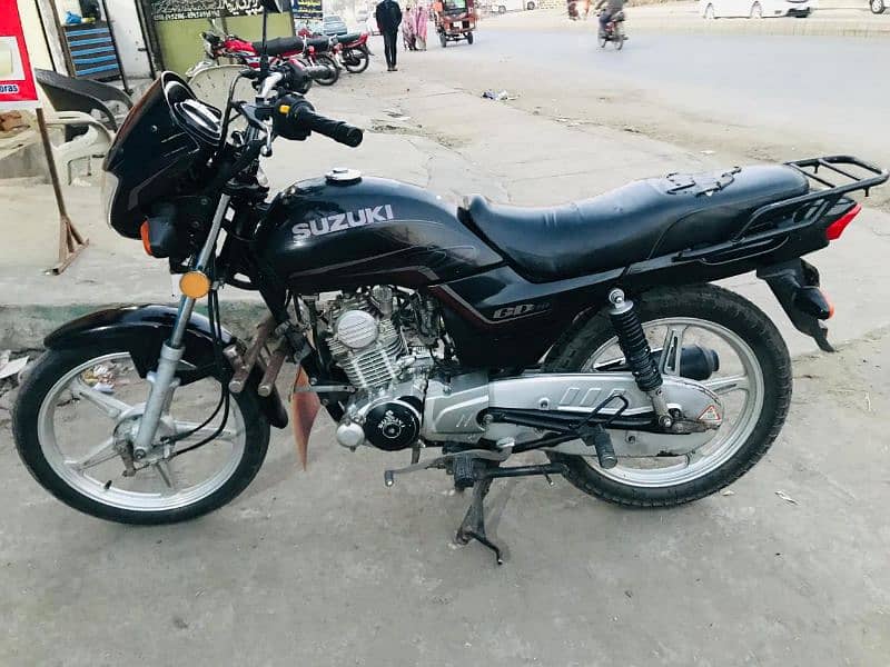 Suzuki gd 110 7