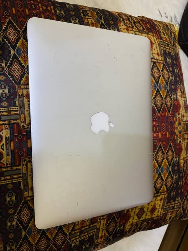 selling macbook air 2017 0