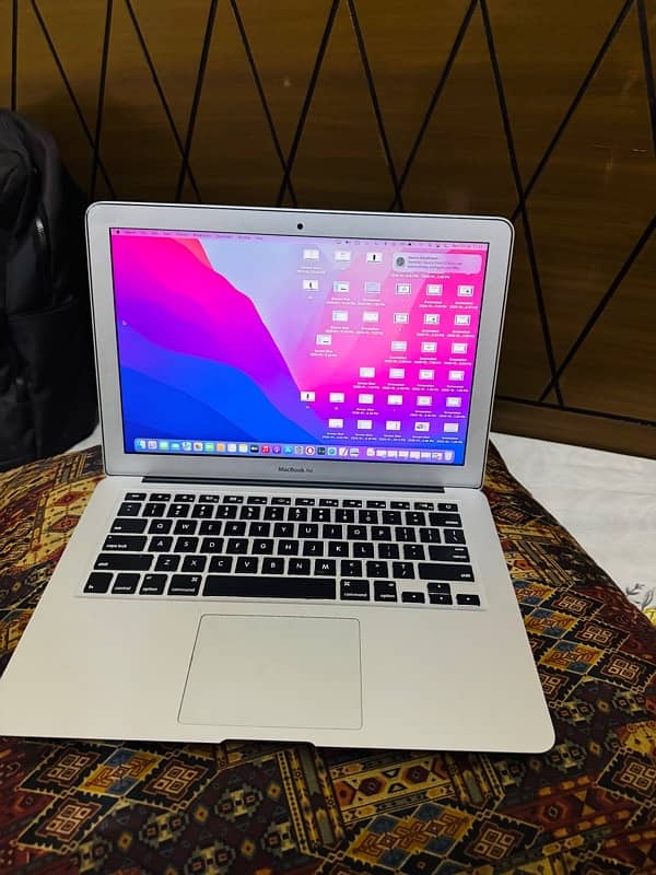 selling macbook air 2017 1