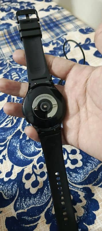 Samsung Galaxy watch 4 classic 46mm 2