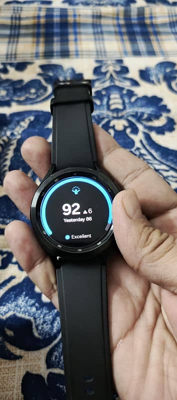 Samsung Galaxy watch 4 classic 46mm 9