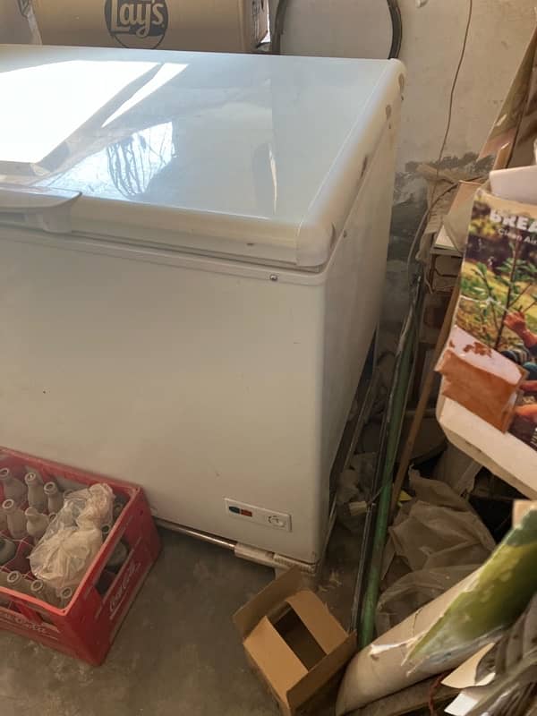 Deep freezer 4sale 1