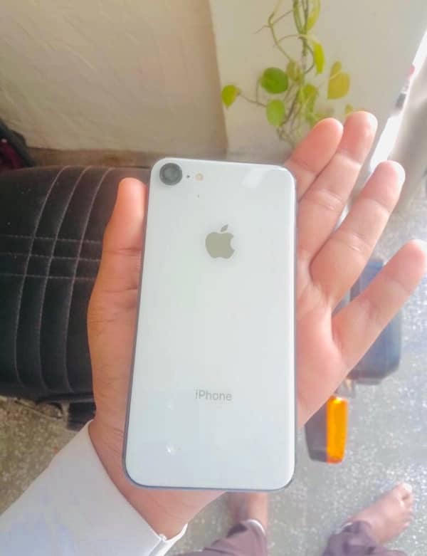 IPhone 8 Non Pta Urgent Sale 3