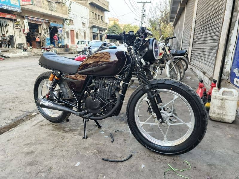 Suzuki GS150 CafeRacer Built 0