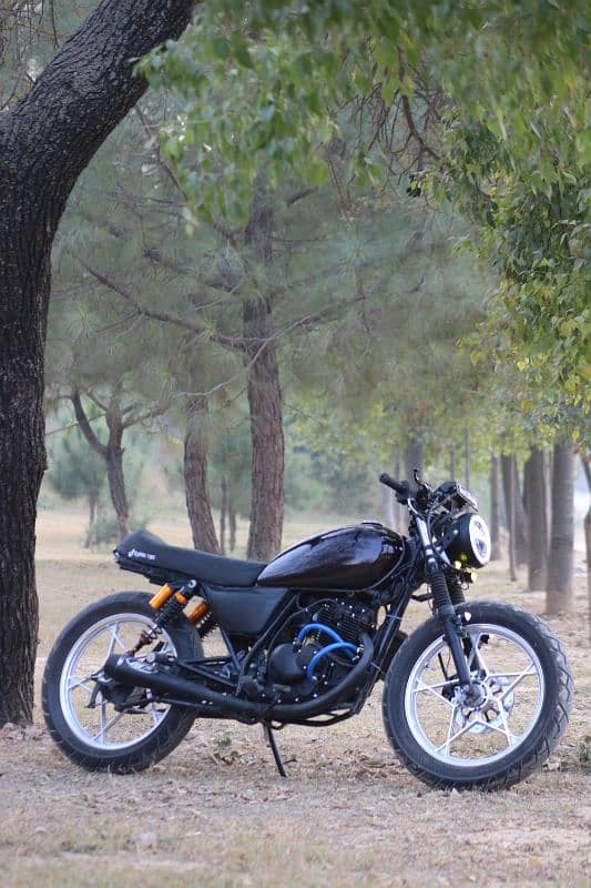 Suzuki GS150 CafeRacer Built 7