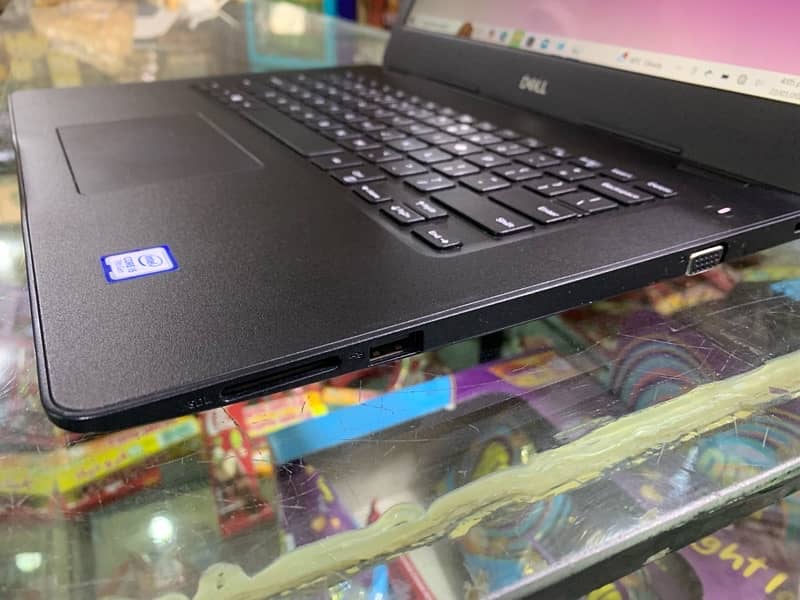 Dell Latitude 3490 Touch Screen i5 7Genration 1