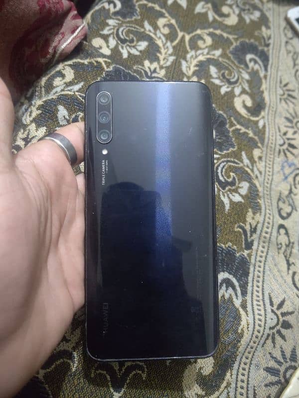 Huawei y9s 0