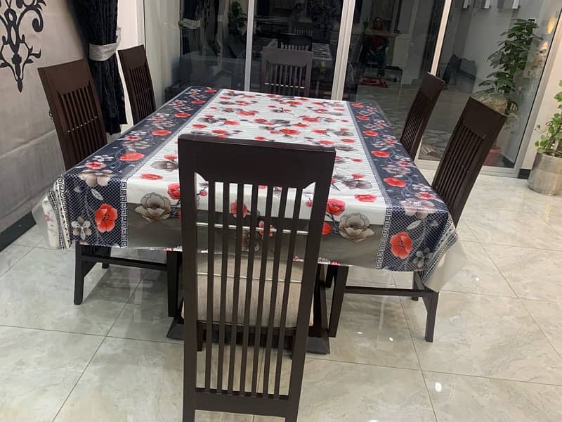 6 person Dining Table 1