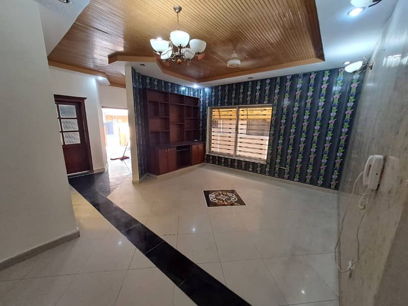 10 marla house available for rent in bahria town phase 3 6