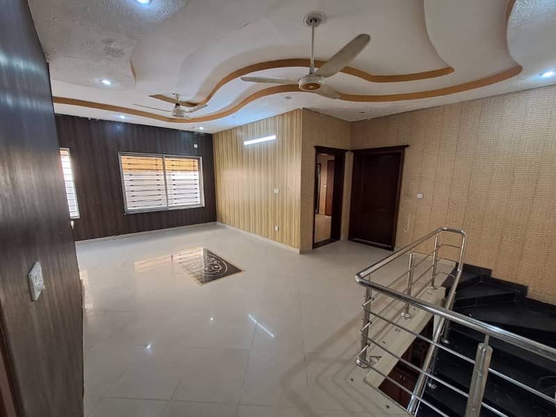 10 marla house available for rent in bahria town phase 3 8